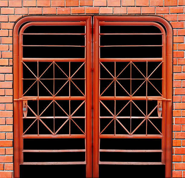 أبواب صينية /تركية/ أعمال ألمونيم و قرلات preview 3