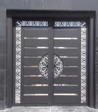 حداد قرلات  و أبواب مداخل قراشات حديثة سحاب