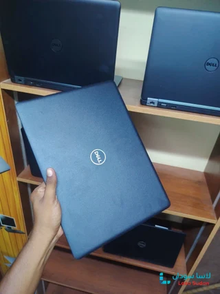 Deel Latitude 7390 preview 2