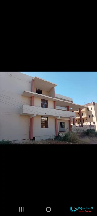 للبيع فيلا بكافوري مربع 6