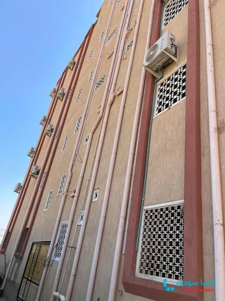 للبيع عمارة بحي النسمة شارع النيل ام درمان