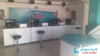للايجار  عمارة في الجريف غرب جنب مسجد علي الحلبي