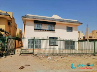 للبيع فيلا فخمه  مجمع ساريا السكني الخرطوم