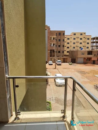 للبيع عمارة ناصية الحارة التامنة أم درمان