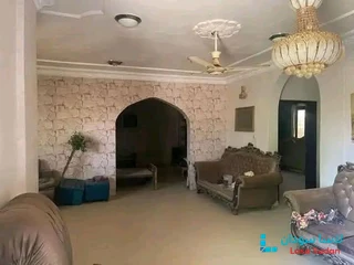 للبيع منزل موسس حي الهدي  مربع 4