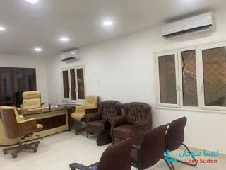 للبيع مبنى اداري فيهو ارضي و اول preview 1