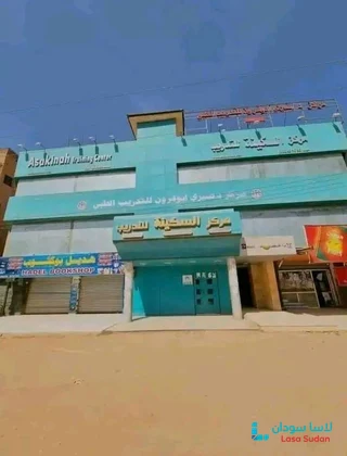 للبيع فيلا و مركز تجاري اركويت مربع 50