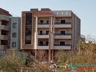 للبيع عمارة بكافوري مربع 4