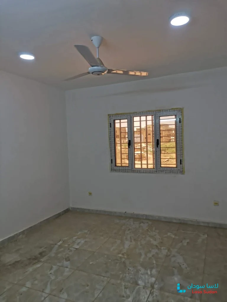 للبيع شقة جديدة الجريف غرب حارة اولي