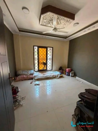 للبيع بيت مميز في الهدي مربع 3