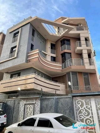 للبيع ڨيلا في المعمورة مربع 80