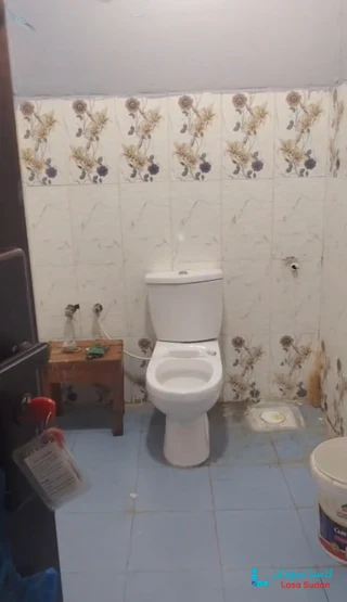 متوفر الآن للإيجار في حي المطار شقة مفروشة نظيفة وجاهزة للسكن preview 5