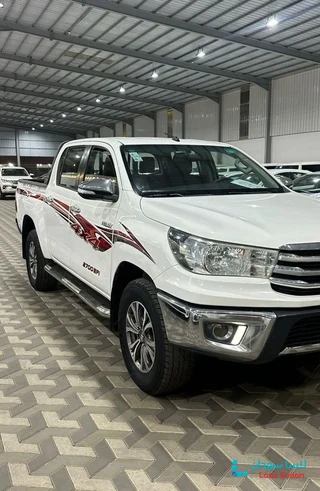 للبيع بوكس  هايلوكس 2016 preview 6