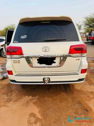 للبيع  كروزر 2019 Toyota Land Cruiser preview 4