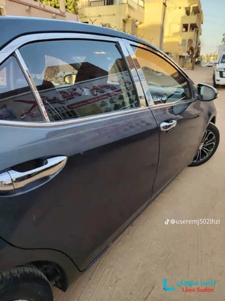 للبيع كوريلا 2015