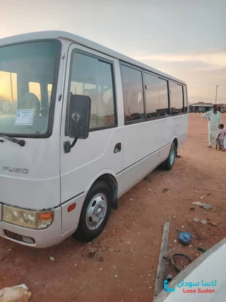 للبيع بومه 2008 طراده ( 25 راكب )