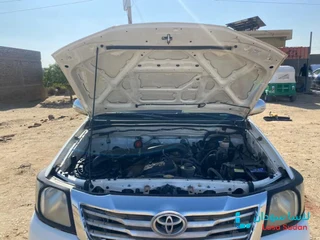 للبيع بوكس هايلوكس 2015 سعـودي preview 2