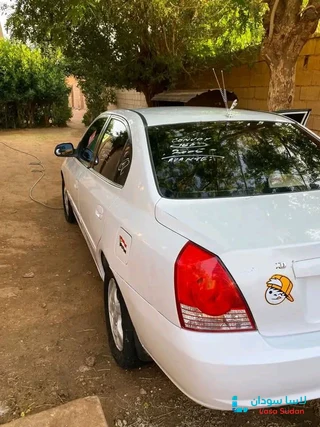 للبيع افانتي2005 اللون ابيض preview 2