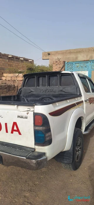 للبيع هايلوكس  دبل عالي 2014 سعودي preview 5