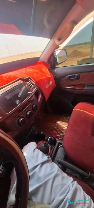 للبيع هايلوكس  دبل عالي 2014 سعودي preview 4