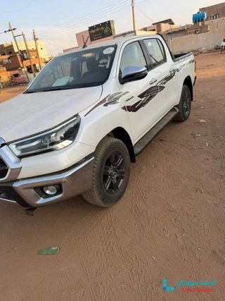 للبيع هايلوكس 2021