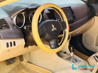 للبيع لانسر قرش 2015 دباجة وورق