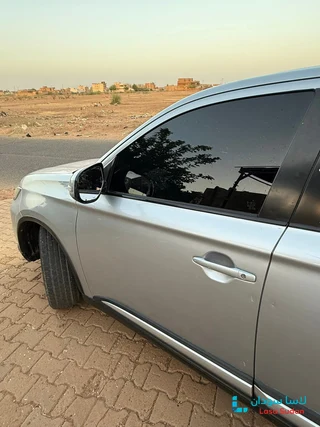 للبيع عربية اوتلاندر 2017 preview 10