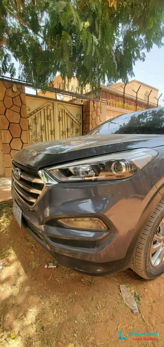 للبيع عربيه توسان  2017