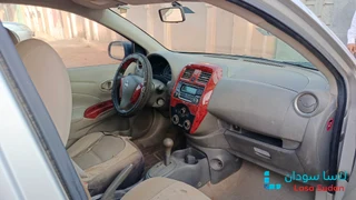 للبيع نيسان صني 2015 بحالة ممتازة preview 12