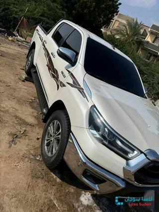 للبيع بوكس هايلوكس 2022
