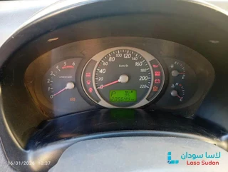 للبيع توسان 2005 preview 3