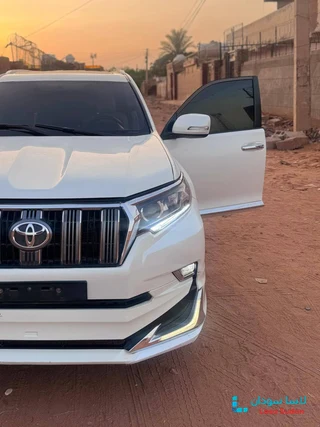 للبيع بــرادو 12 VXR مطــور 2021 preview 5