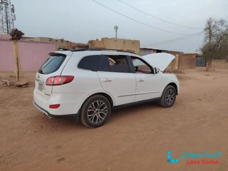 للبيع سنتافي بنزين 2012