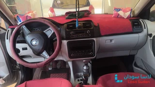 للبيع اسكودا فابيا موديل 2014 preview 9