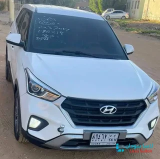 للبيع كريتا 2016 لون ابيض