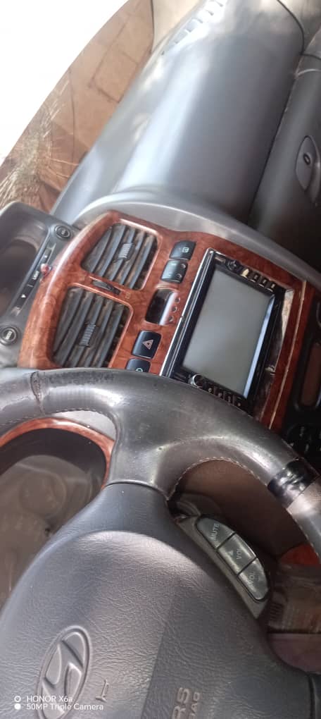 بيع سيارة سنتافي preview 2