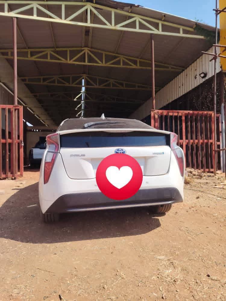 للبيع تايوتا برليس(PRILS)  موديل 2018. preview 3