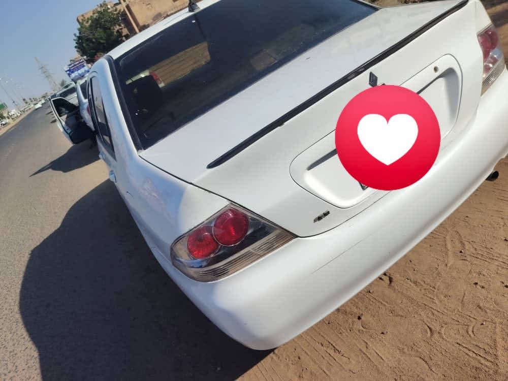 للبيع ميتسوبيشي لانسر موديل 13 preview 3