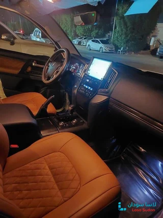 للبيع لاندكروزر الفطيم 2021