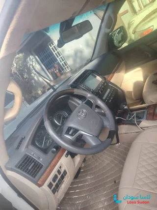 للبيع  لاند كروزر GXR موديل 2014 مطور 2021