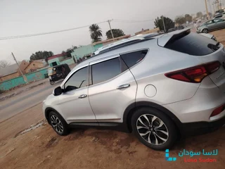 للبيع عربية  سنتافى 2017