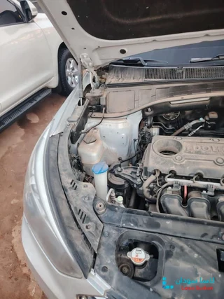 للبيع عربية  سنتافى 2017 preview 5