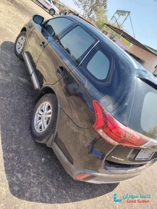 للبيع أوتلاندر موديل 2016